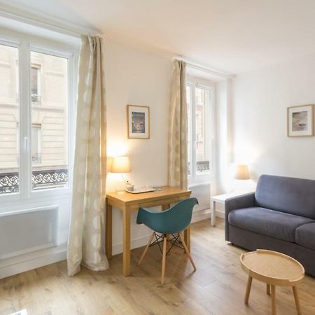 Les Toits De Paris Bed & Breakfast Luaran gambar