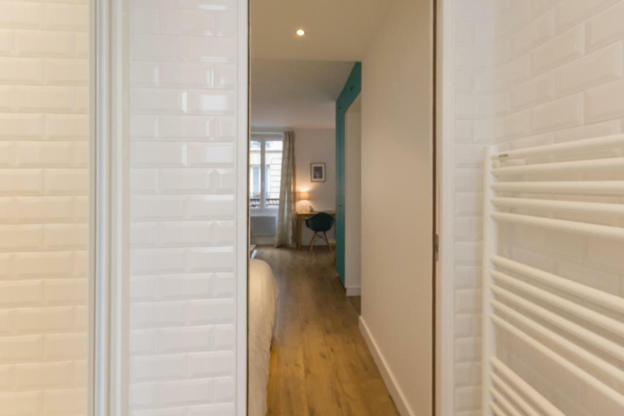 Les Toits De Paris Bed & Breakfast Luaran gambar