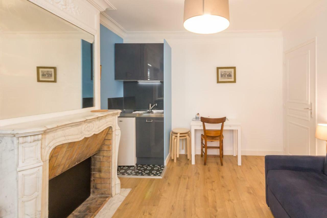 Les Toits De Paris Bed & Breakfast Luaran gambar