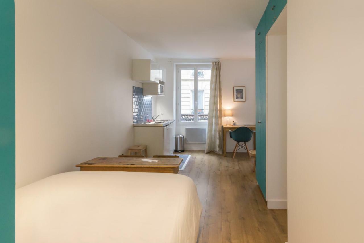 Les Toits De Paris Bed & Breakfast Luaran gambar