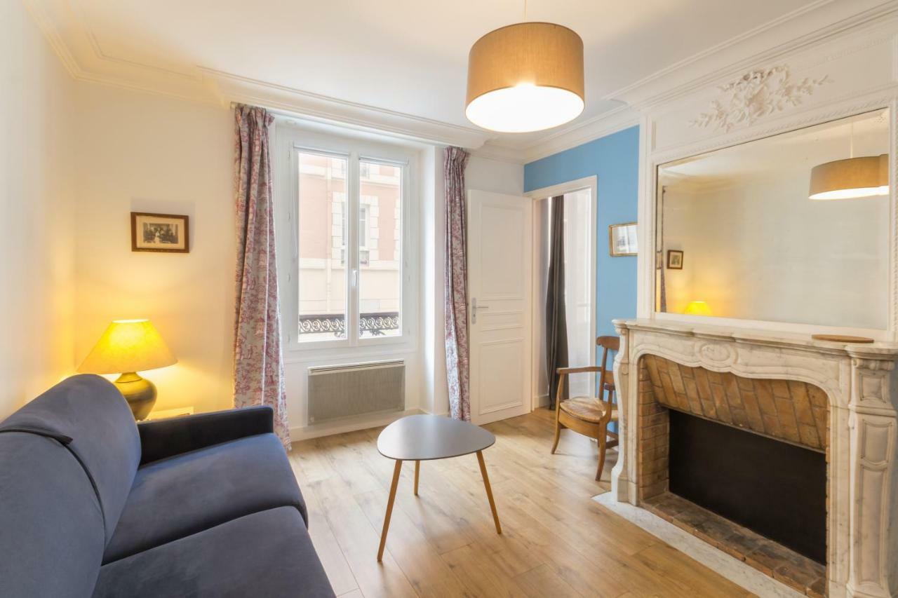 Les Toits De Paris Bed & Breakfast Luaran gambar